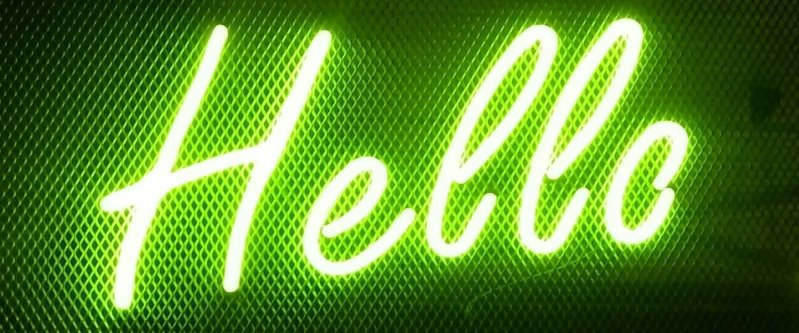 hello - zöld neonfelirat