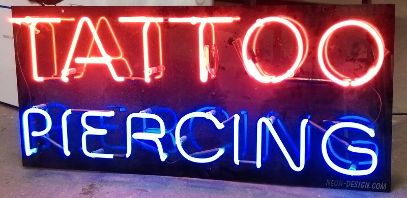 TATTO PIERCING neoncső - hajlított neoncső, szabadon világító neonreklám