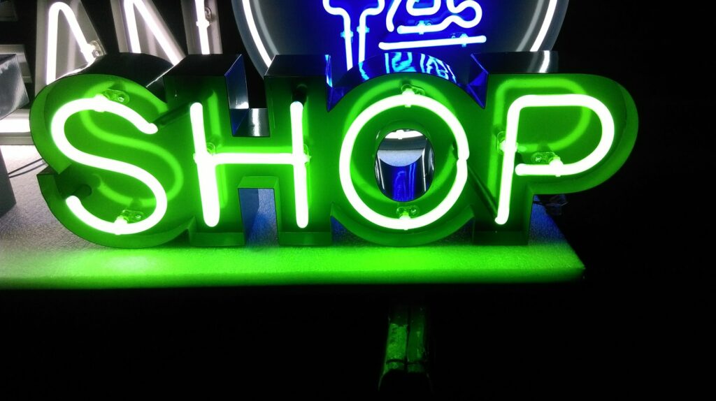 shop-zold-neoncso